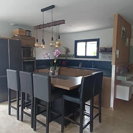 Maison En Provence Pour Un Ete Sous Le Soleil *